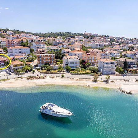 Apartments Karlo Trogir Exterior photo